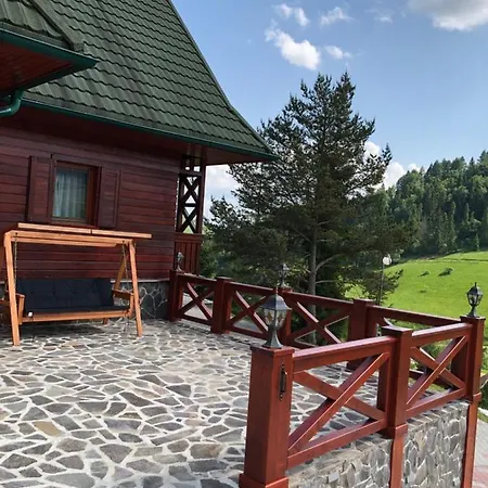 Studnicka Lodge *